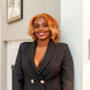 Meet your Posher, Brittney